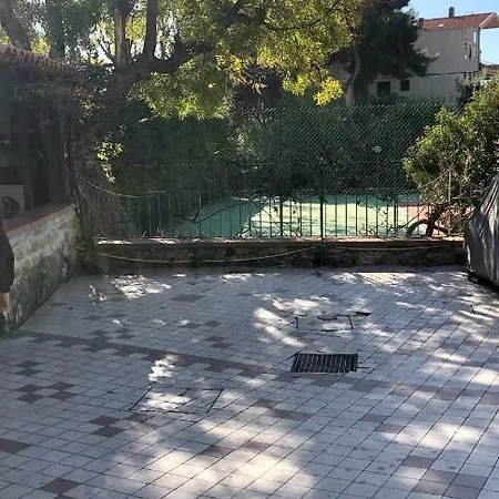 Sanremo, Relax Sul Mare Di Porto Sole, Tra Fiori E Profumi アパート *